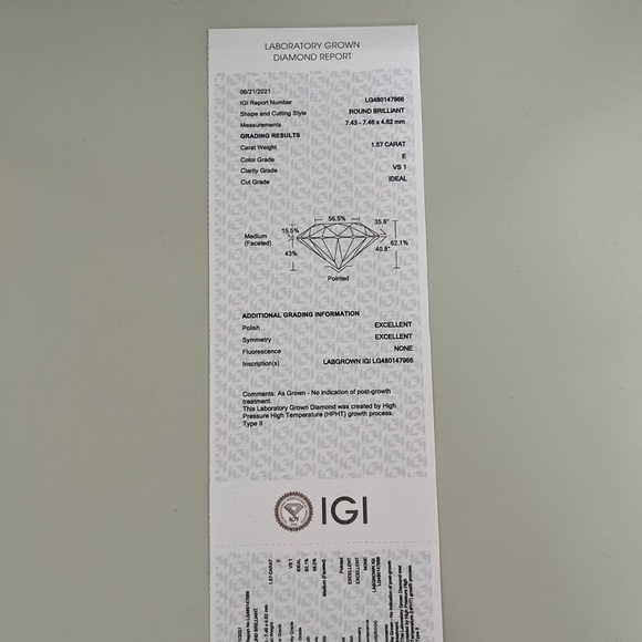 💍 Pre Loved Diamond Engagement Ring 💍 - Picture 5 of 5